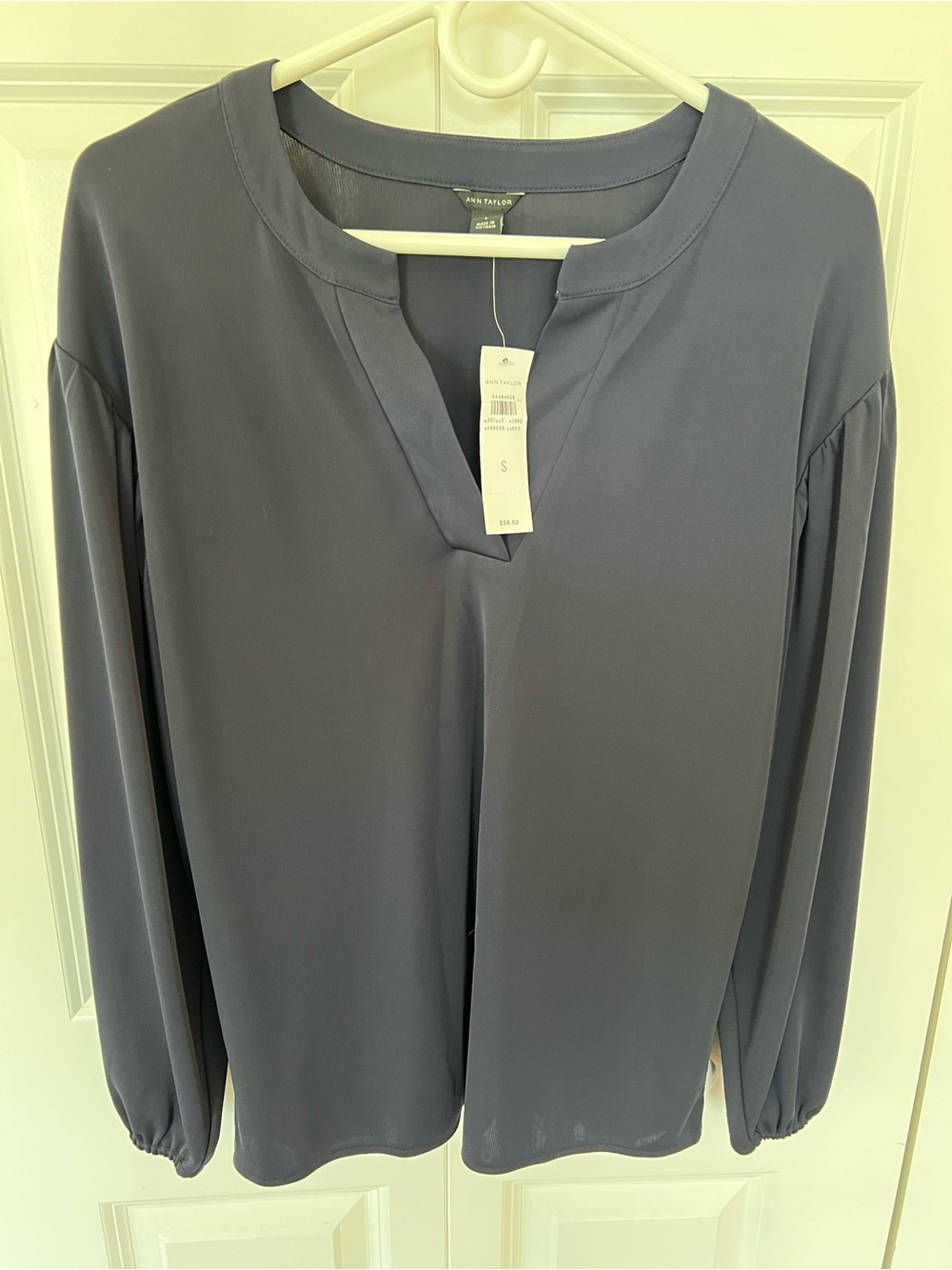 Ann Taylor Slate Blue Split V-Neck Long Sleeve Blouse